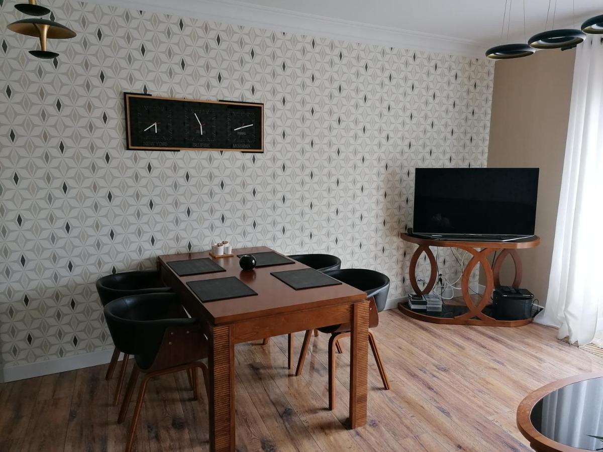 Apartamenty De Soleil อุสตกา ภายนอก รูปภาพ