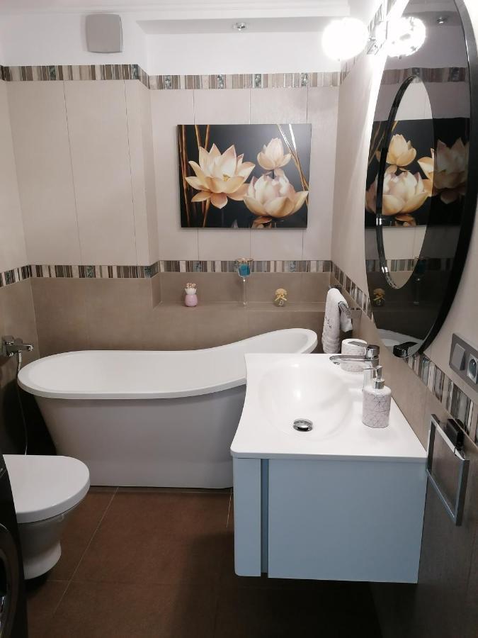Apartamenty De Soleil อุสตกา ภายนอก รูปภาพ