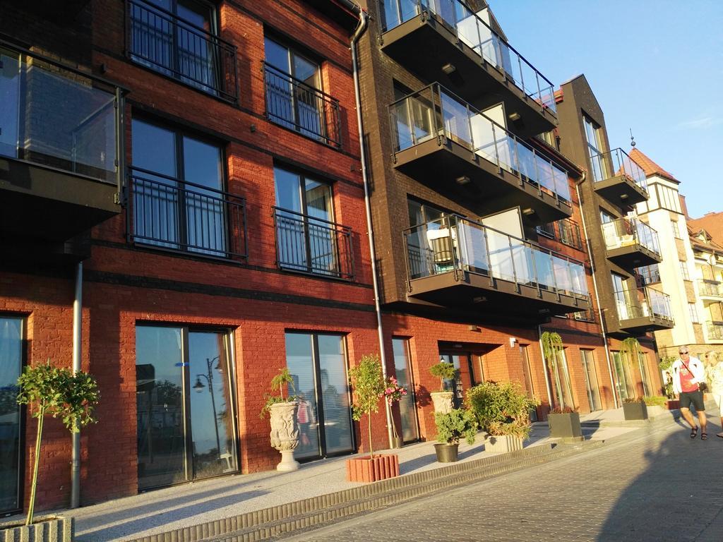 Apartamenty De Soleil อุสตกา ภายนอก รูปภาพ